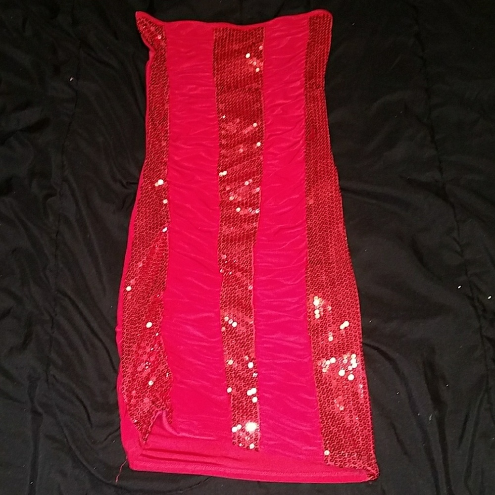 Sexy red sequin mini dress