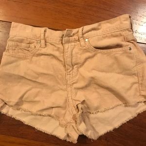 HELLO SPRING SALE 💐KENDALL & KYLIE blush shorts