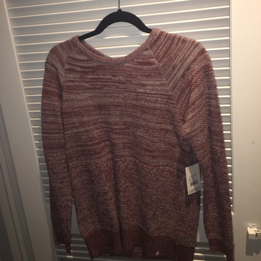VOLCOM SWEATER