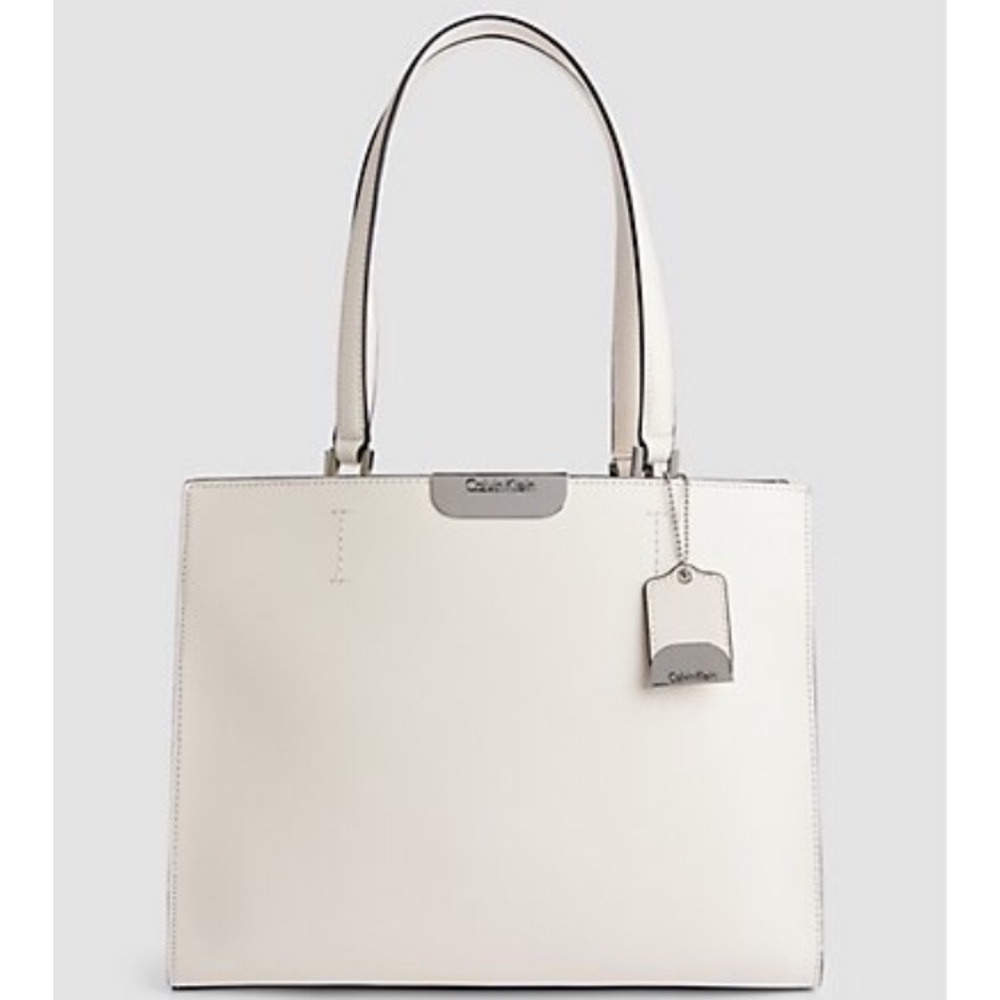 💓PRICE DROP BLUSH SAFFIANO LEATHER SATCHEL👛