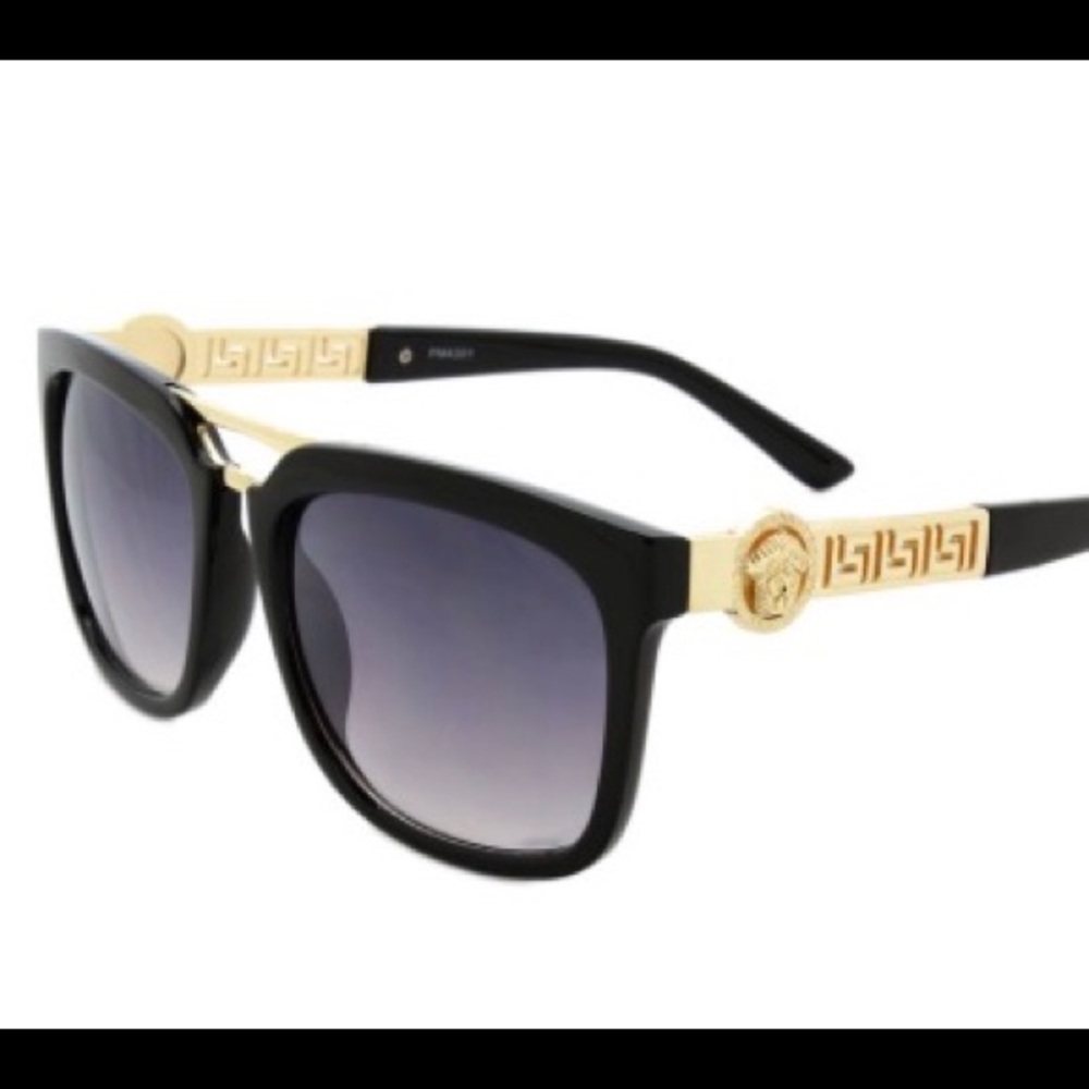 Eyewear Cheetah logo