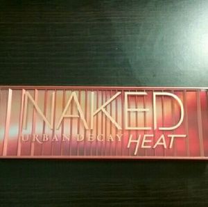Urban Decay Naked Heat pallete