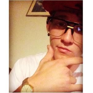 Meet your Posher, Johnny