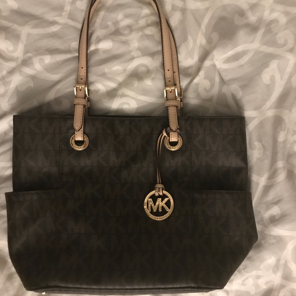 MICHAEL Michael Kors Jet Set Signature Tote