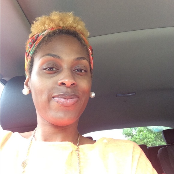 Meet your Posher, Jaree - Picture 3 of 4