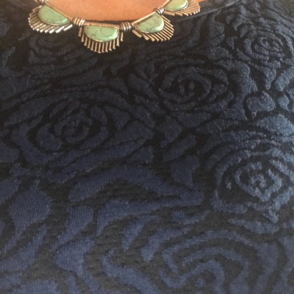 LulaRoe BNWT Medium rose Amelia