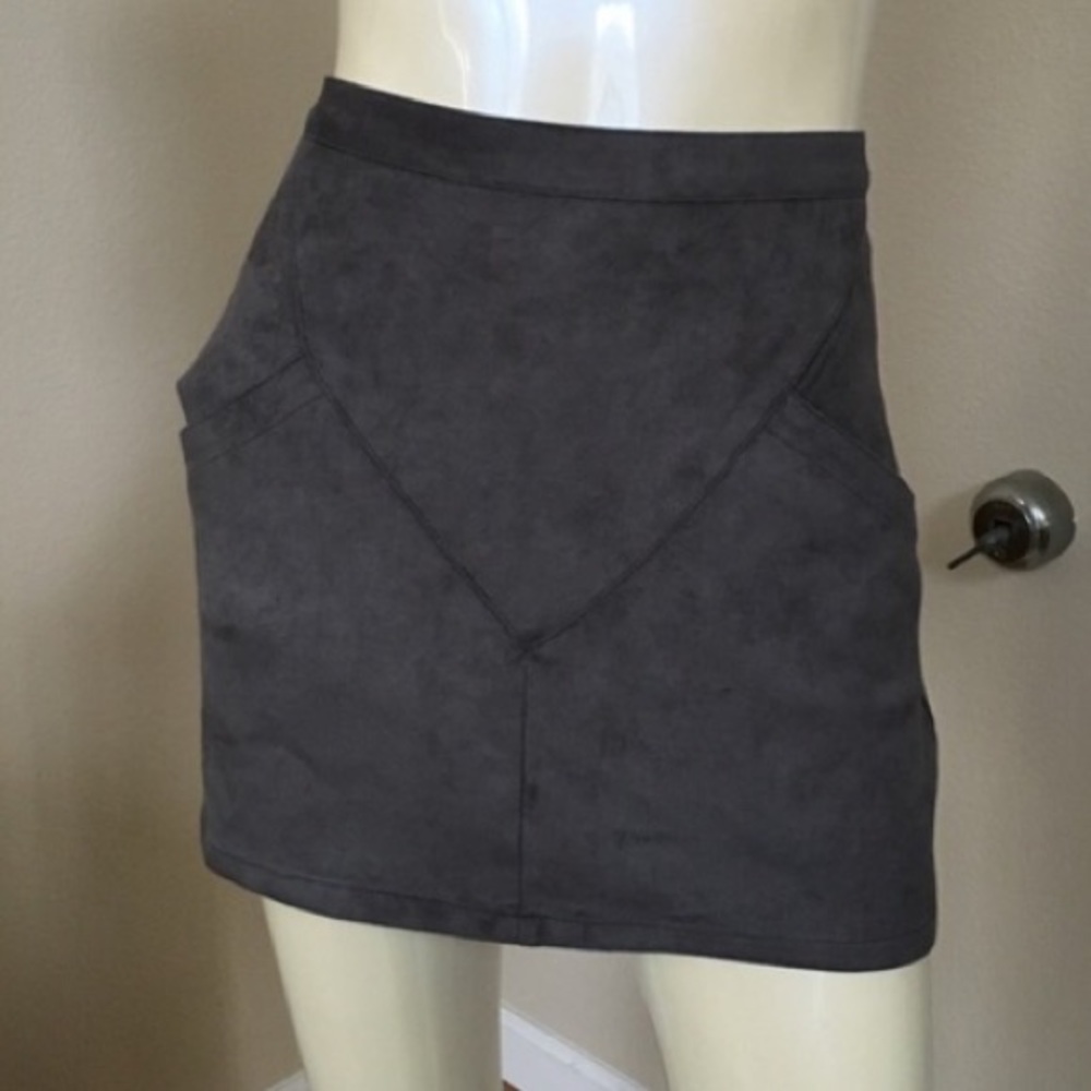 Jaase suede mini skirt