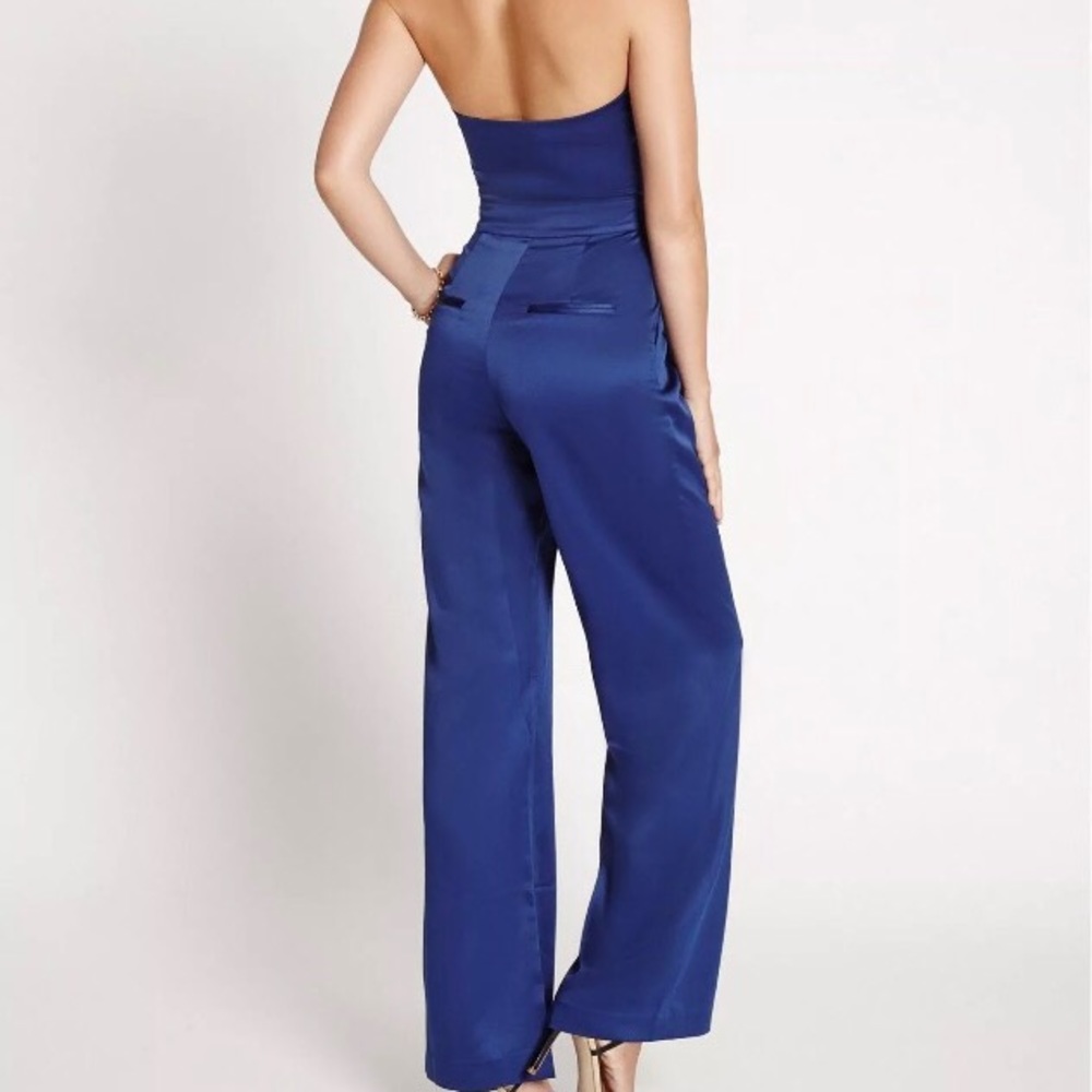 GUESS Blue Sleeveless Deep V-Neck Jumpsuit - Picture 2 of 4
