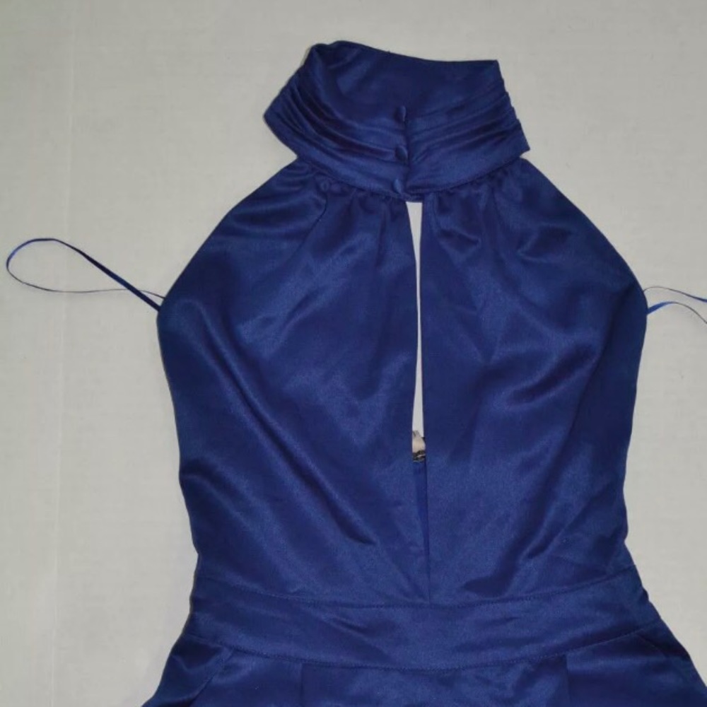 GUESS Blue Sleeveless Deep V-Neck Jumpsuit - Picture 3 of 4