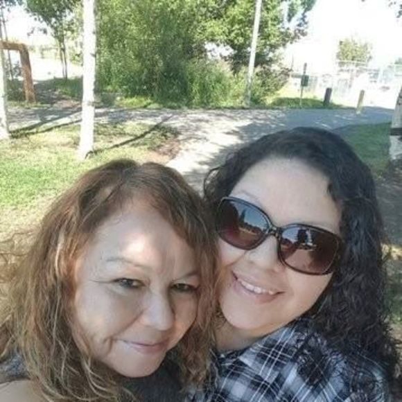 Meet your Posher, Paulette - Picture 1 of 1