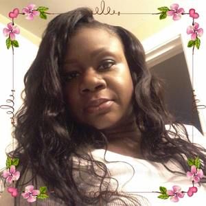 Meet your Posher, Denise