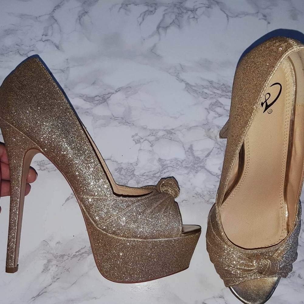 Windsor gold glitter heels