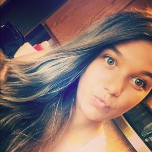 Meet your Posher, Mackenzie