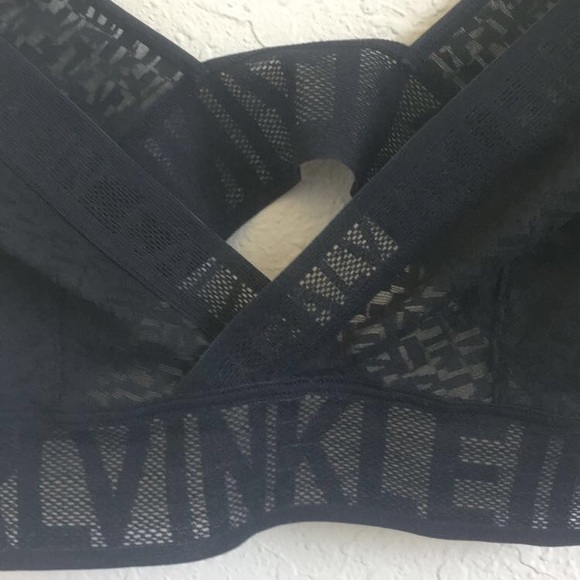 Calvin Klein mesh bralette - Picture 1 of 3