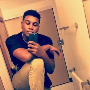 Meet your Posher, Langston