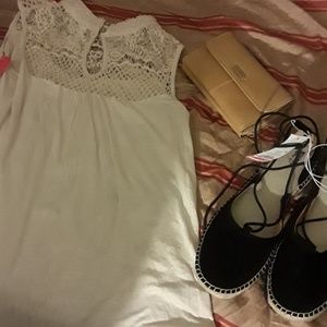 BRAND NEW W TAGS BK2SCHL 9WEST WLT JEANS HAT