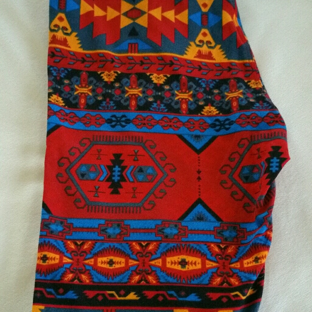 Lularoe OS Leggings NWOT