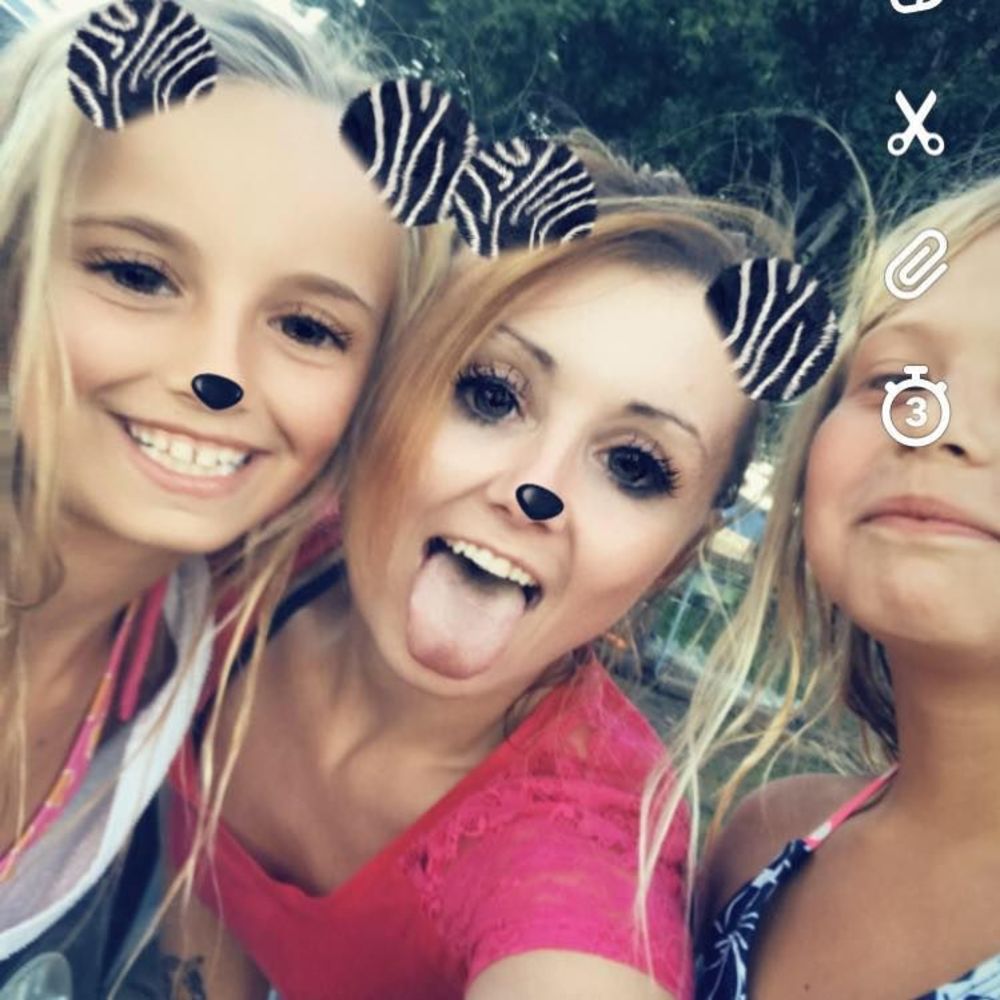 Meet your Posher, Tiffany