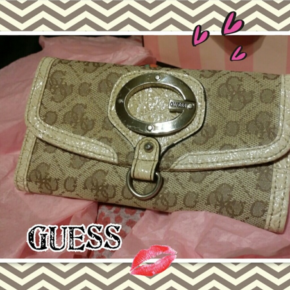 Guess Handbags - Guess Woman's Wallet color Cream Size 3.5 x 6.5 Used