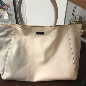 White Tote
