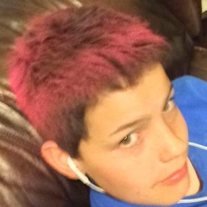 Meet your Posher, Logan