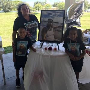 Meet your Posher, Elisa