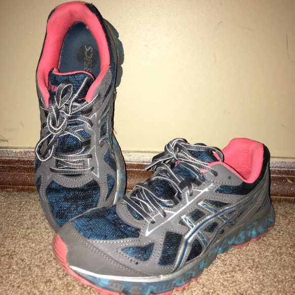 Asics Shoes - Asics gel sneakers sz 9