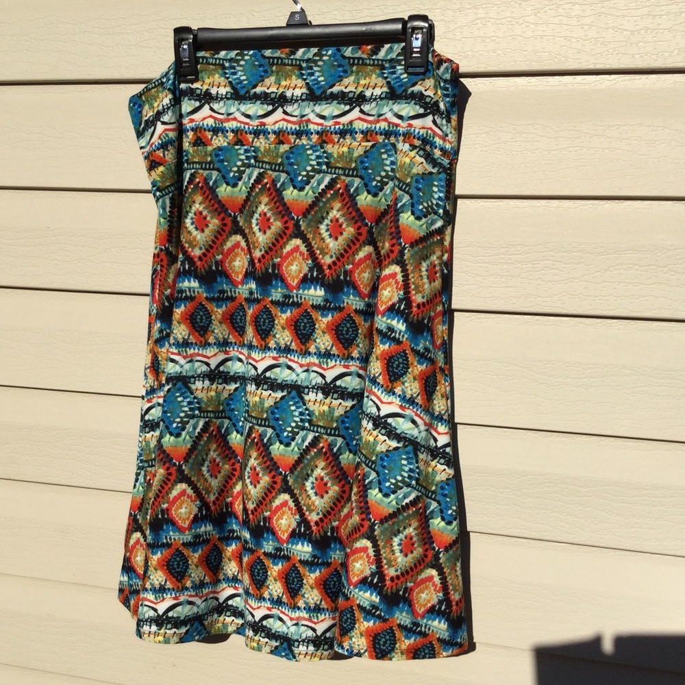 FINAL MARKDOWN 🌺LuLaRoe  Multicolor Azure Skirt