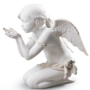 Meet your Posher, Pilar