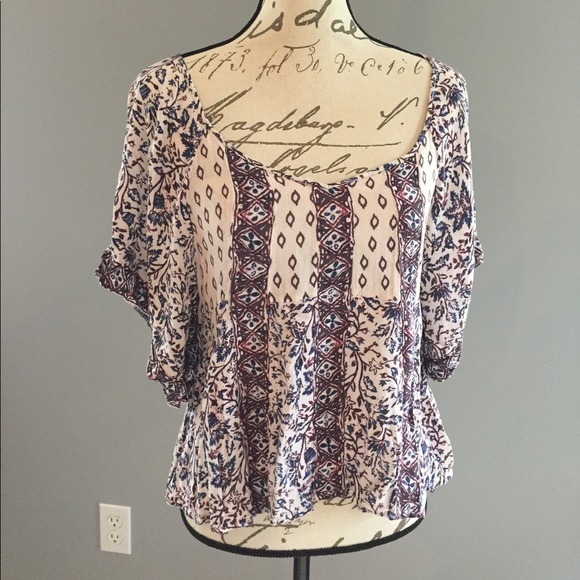 Free People Tops - ⬇️ $39 Free People Boho Pheasant hi low Top Small