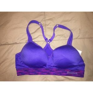 Reebok sports bra size Large