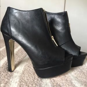 Betsey Johnson Boots