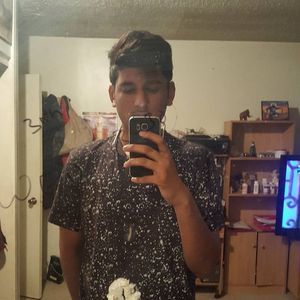 Meet your Posher, Aron