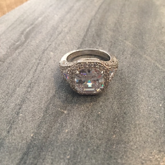 Judith Ripka Jewelry - Judith Ripka Diamonique Ring