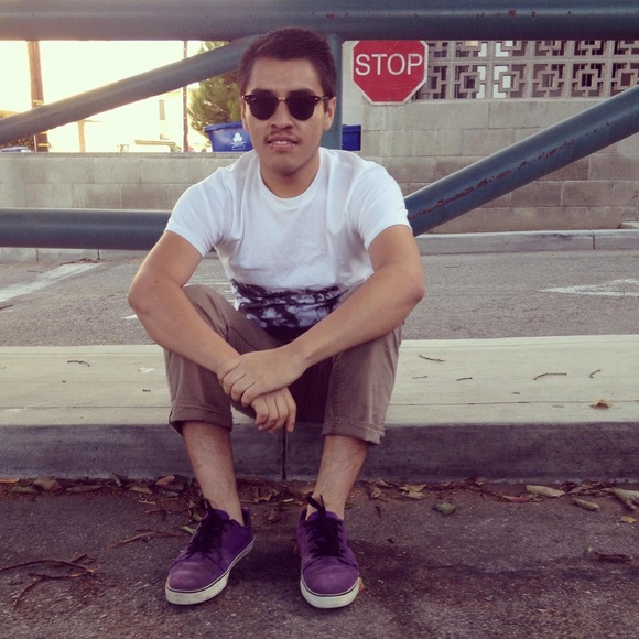 Meet your Posher, Carlos - Picture 1 of 1