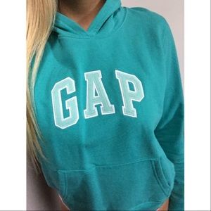GAP turquoise fitted sweatshirt