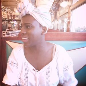 Meet your Posher, Micca