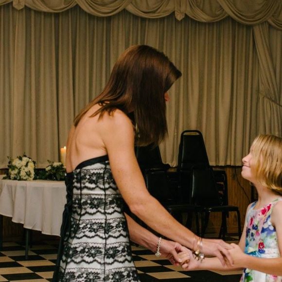 Meet your Posher, Sharr - Picture 1 of 1