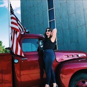 Meet your Posher, Jenna