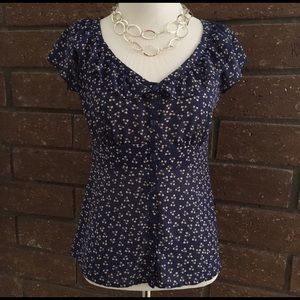 H&M flirty button up blue blouse