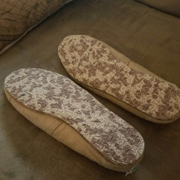 Toms mens 8.5 brown tan - Picture 3 of 3