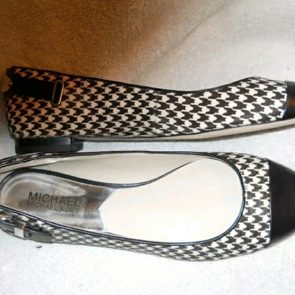 Michael Kors Dion 8 flats - Picture 1 of 1