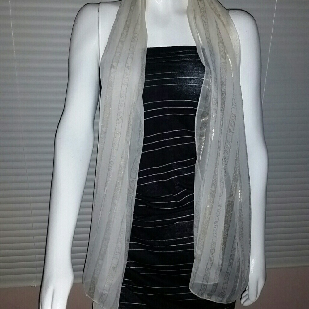 Love Jesus Scarf