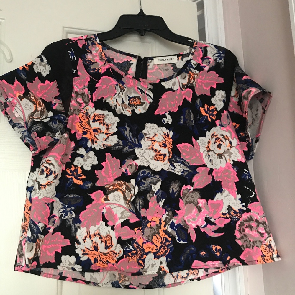Flower crop top