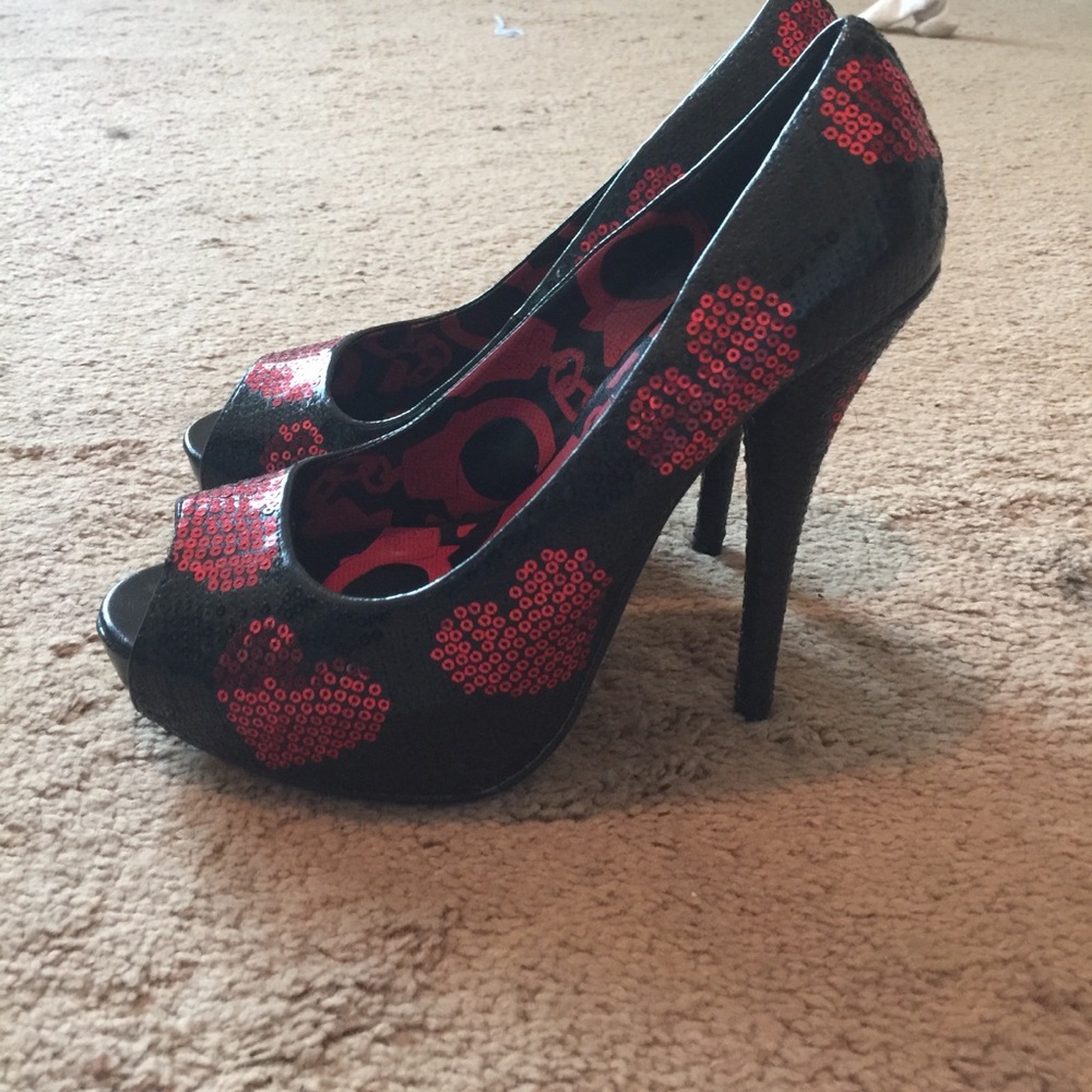 Iron Fist for Just Fab black with red hearts heels