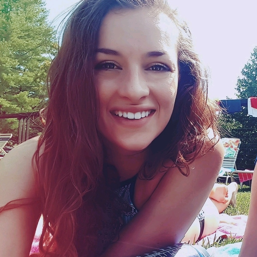 Meet your Posher, Faith