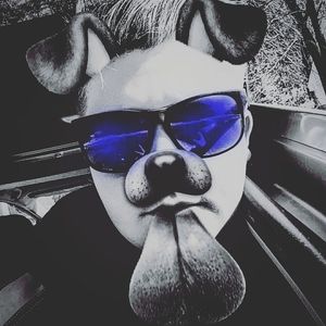 Meet your Posher, Aaron