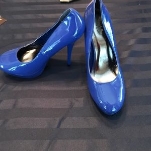 ✨Blue high heels☺️