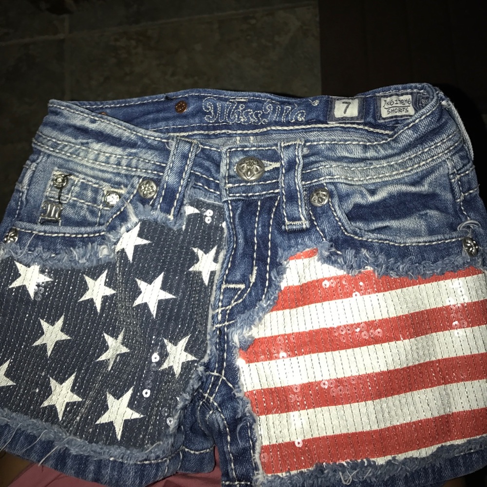 Little girl miss me shorts