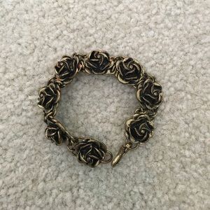Rose bracelet